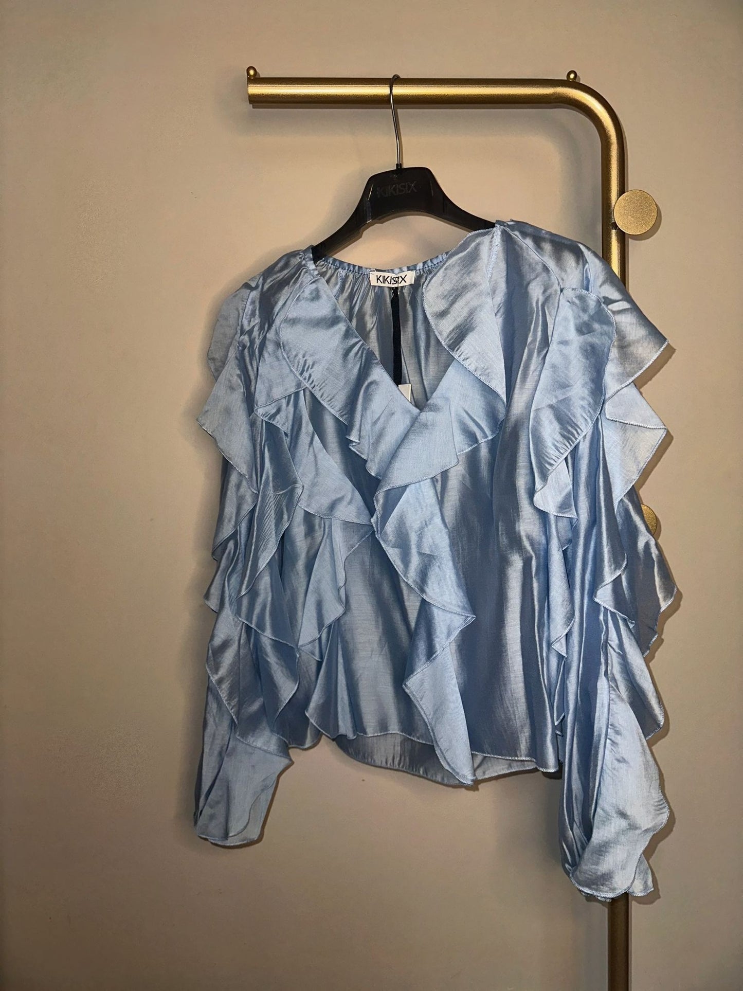 Blusa scollo V rouches KIKISIX