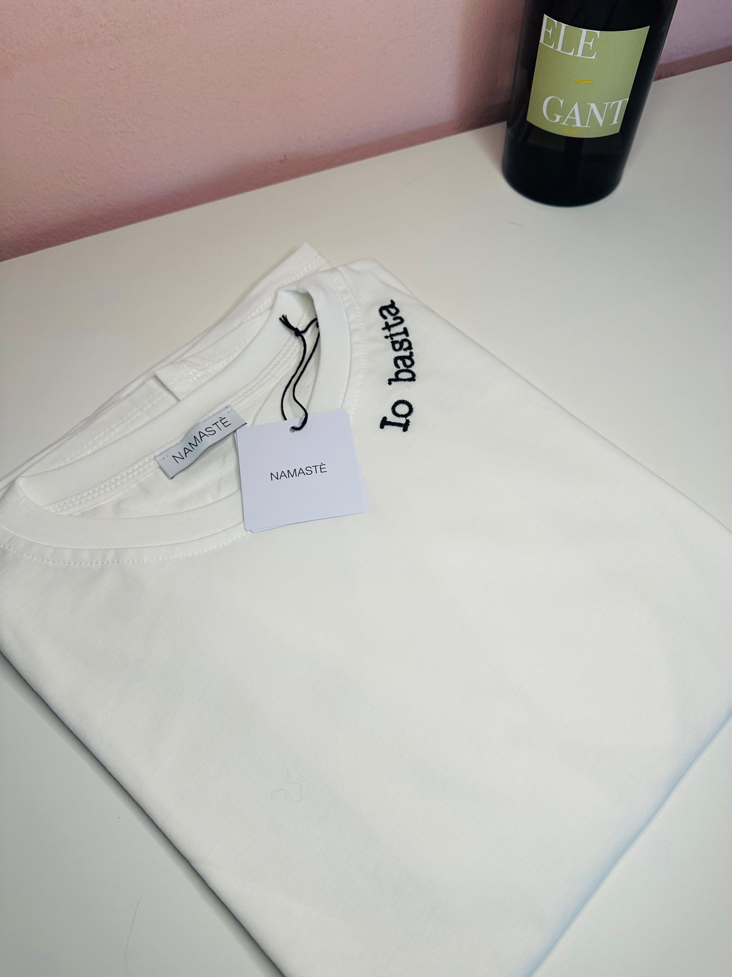 T-shirt ricamo basita