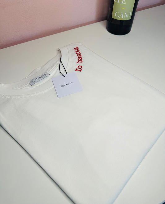 T-shirt ricamo basita rosso
